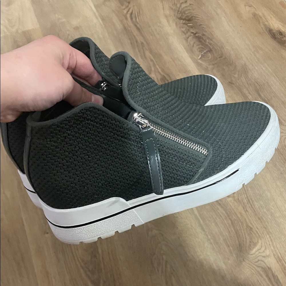 White and Chic Olive Platform Dress Shoes